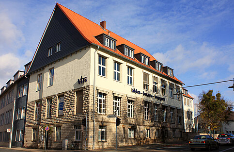 Die Volkshochschule Hildesheim Die Volkshochschule Hildesheim